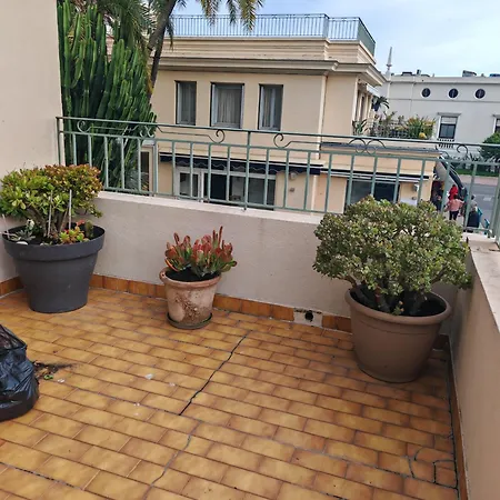 Maison Ausonia * Menton