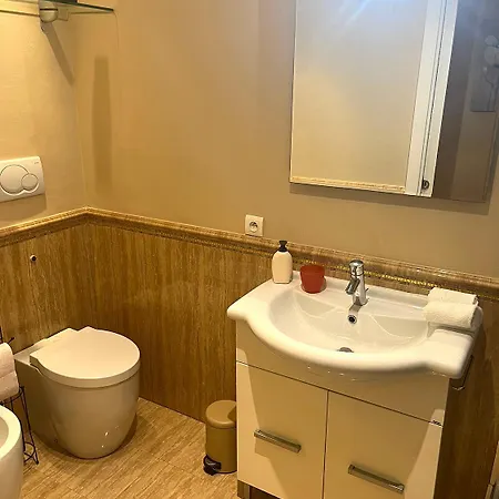 Maison Ausonia - Centre-ville, Proche Mer, Terrasse Mentona